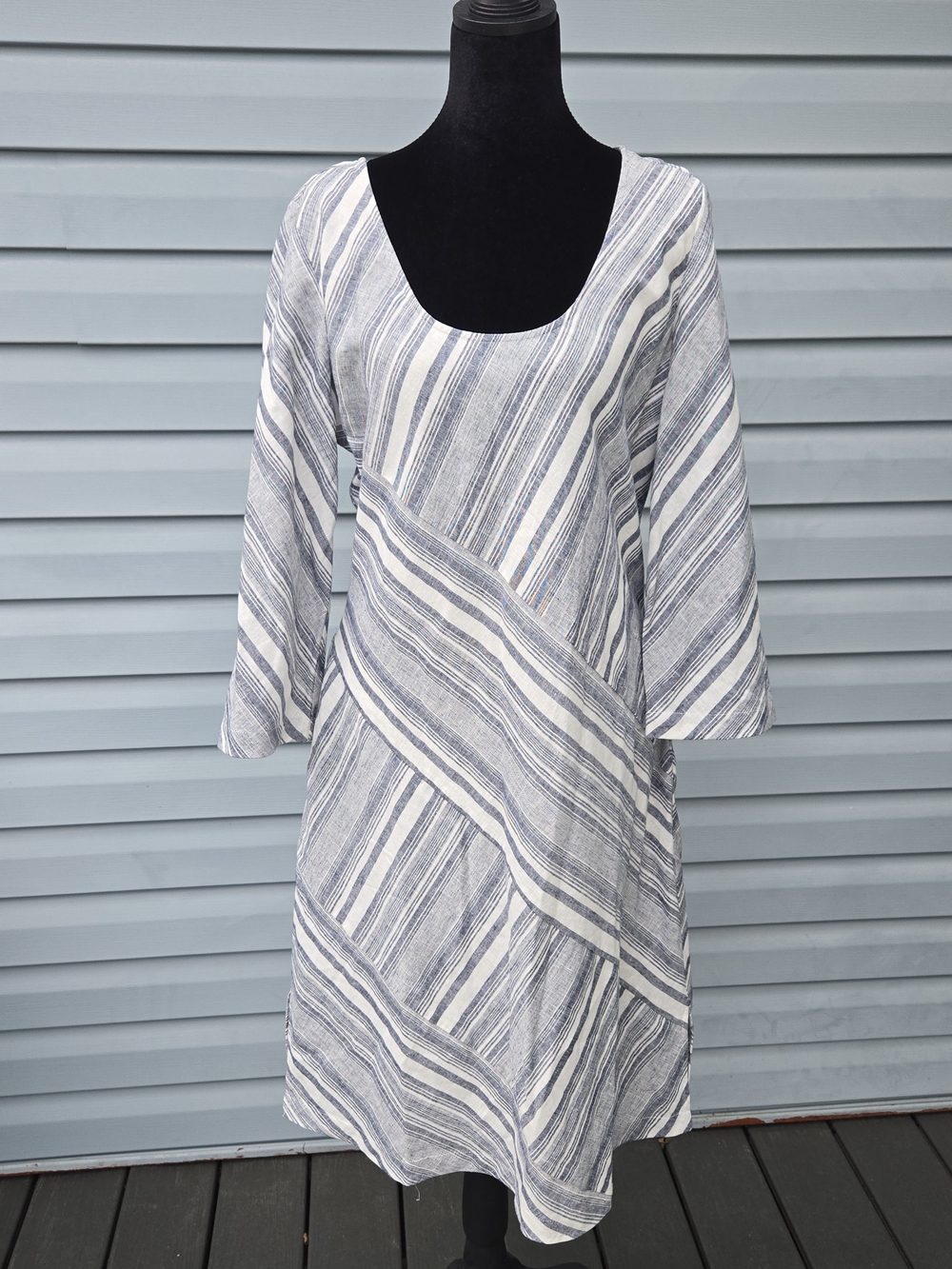 Soft Surroundings Sonya Linen Blend Striped Dress NWT Small 6-8 Pockets